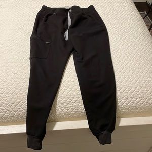FIGS black joggers S/P